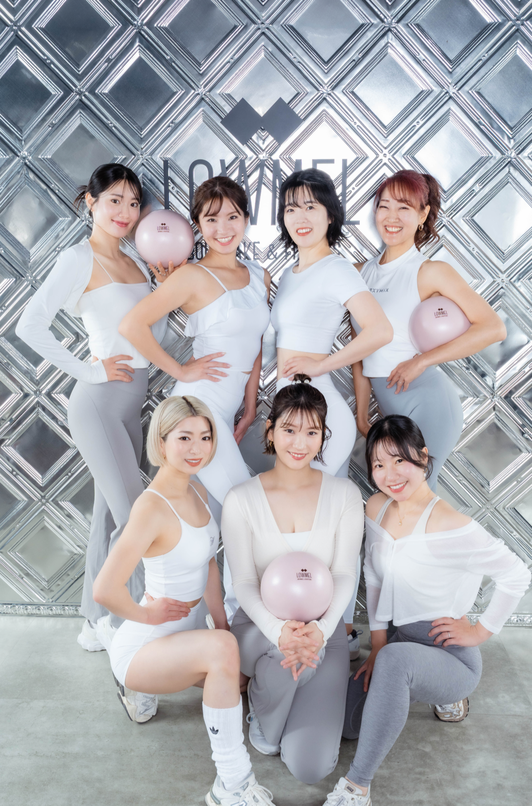 LOWMEL のトレーナー陣